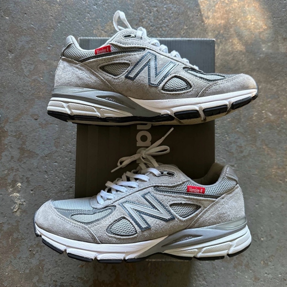 • New Balance 990v4 “Made in USA Red Label” - Grey